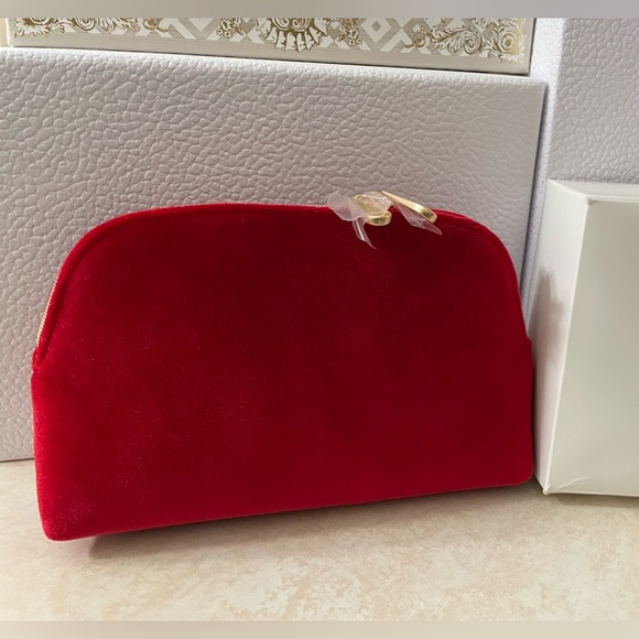 Dior Red Velvet Makeup Pouch NEW in Box - Picture 6 of 8